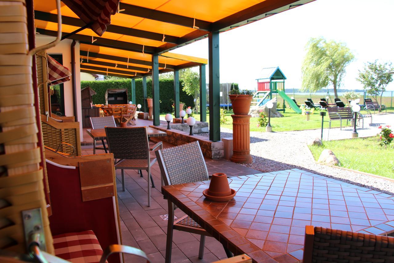 Avila Park & Spa Дзивновек Екстериор снимка