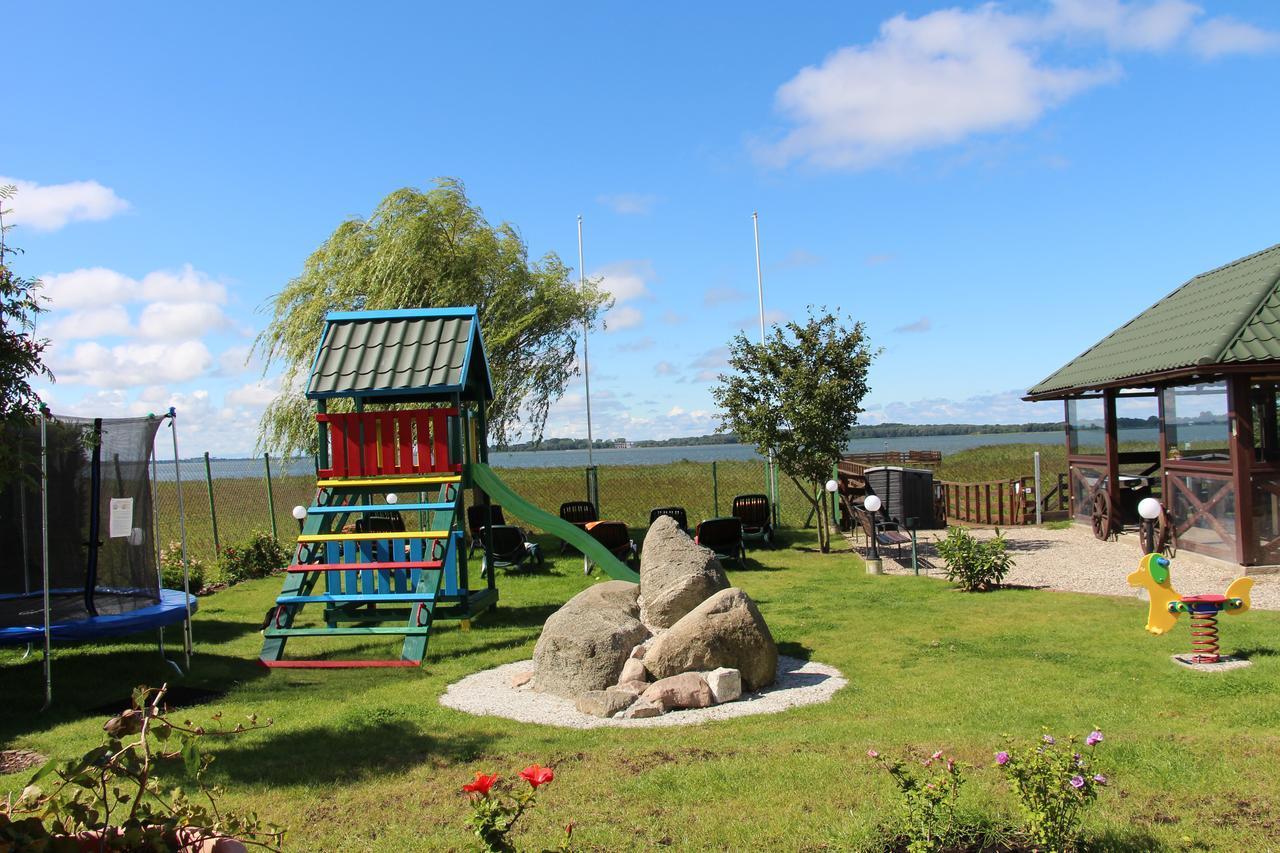 Avila Park & Spa Дзивновек Екстериор снимка