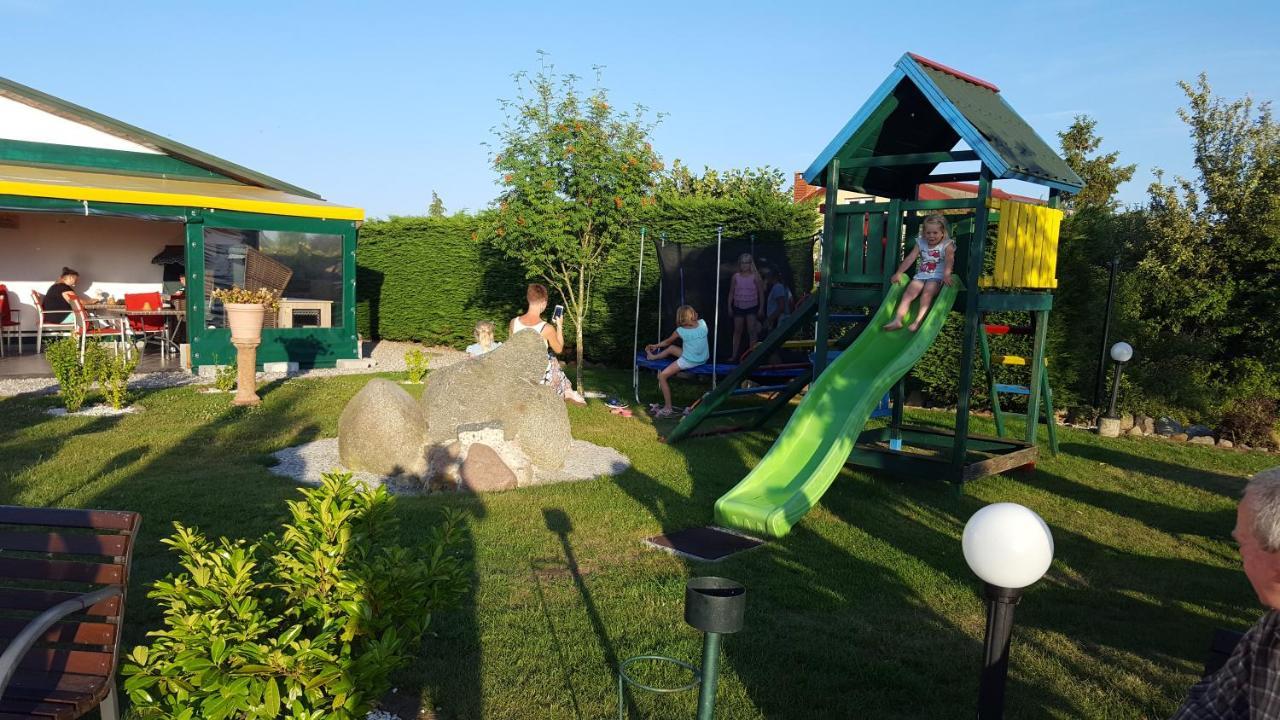 Avila Park & Spa Дзивновек Екстериор снимка