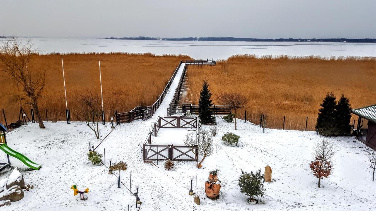 Avila Park & Spa Дзивновек Екстериор снимка
